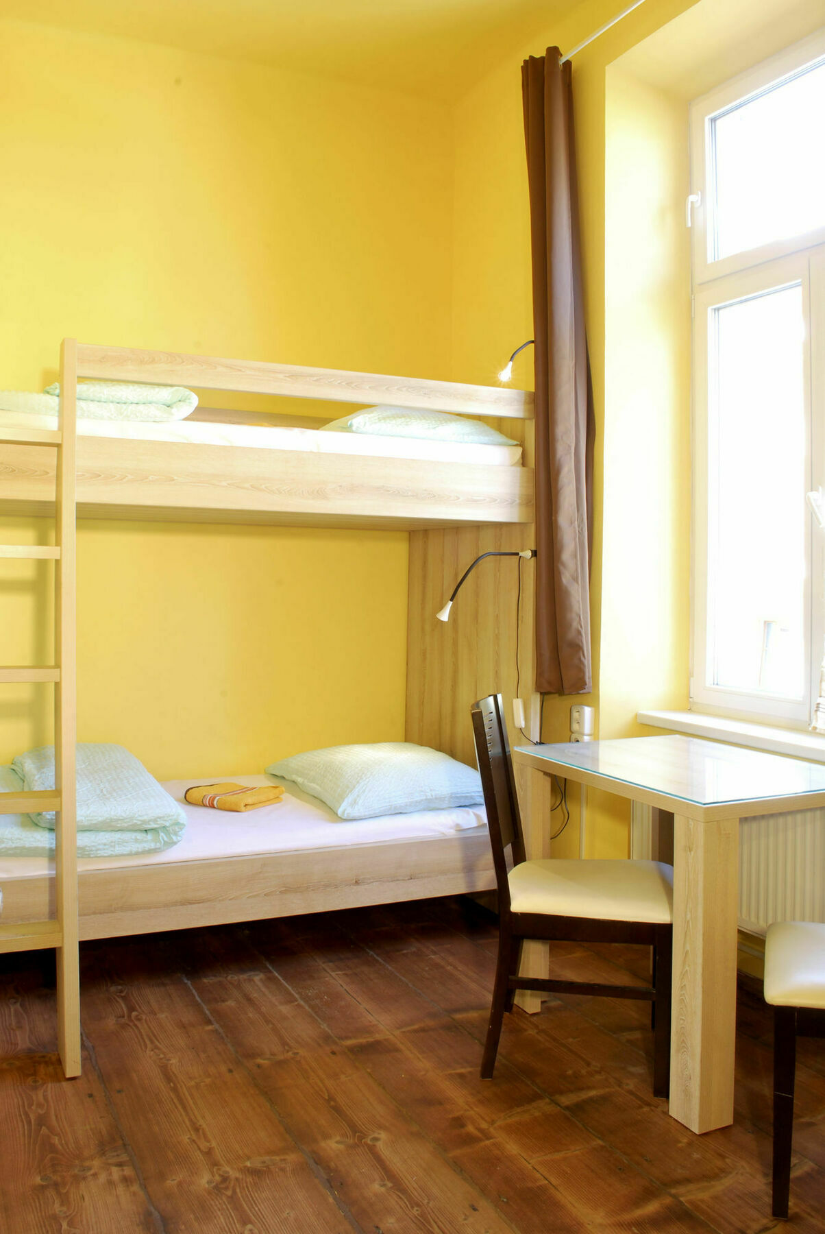Cuba Bar & Hostel Чеське Будєйовіце Екстер'єр фото